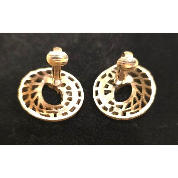 Vintage Mid-Century Gold-Tone Clip-On Earrings Red Rhinestones Circular Design - Picture 7 of 8
